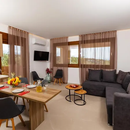 Apartman Olivia Pijanósz Kámbosz